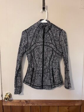lululemon athletica Black and White Full‑Zip Define Jacket